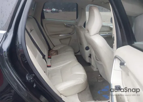 2013 Volvo Xc60 3.2/3.2 Platinum/3.2 Premier/3.2 Premier Plus from USA, damaged, VIN YV4952DL5D2382283